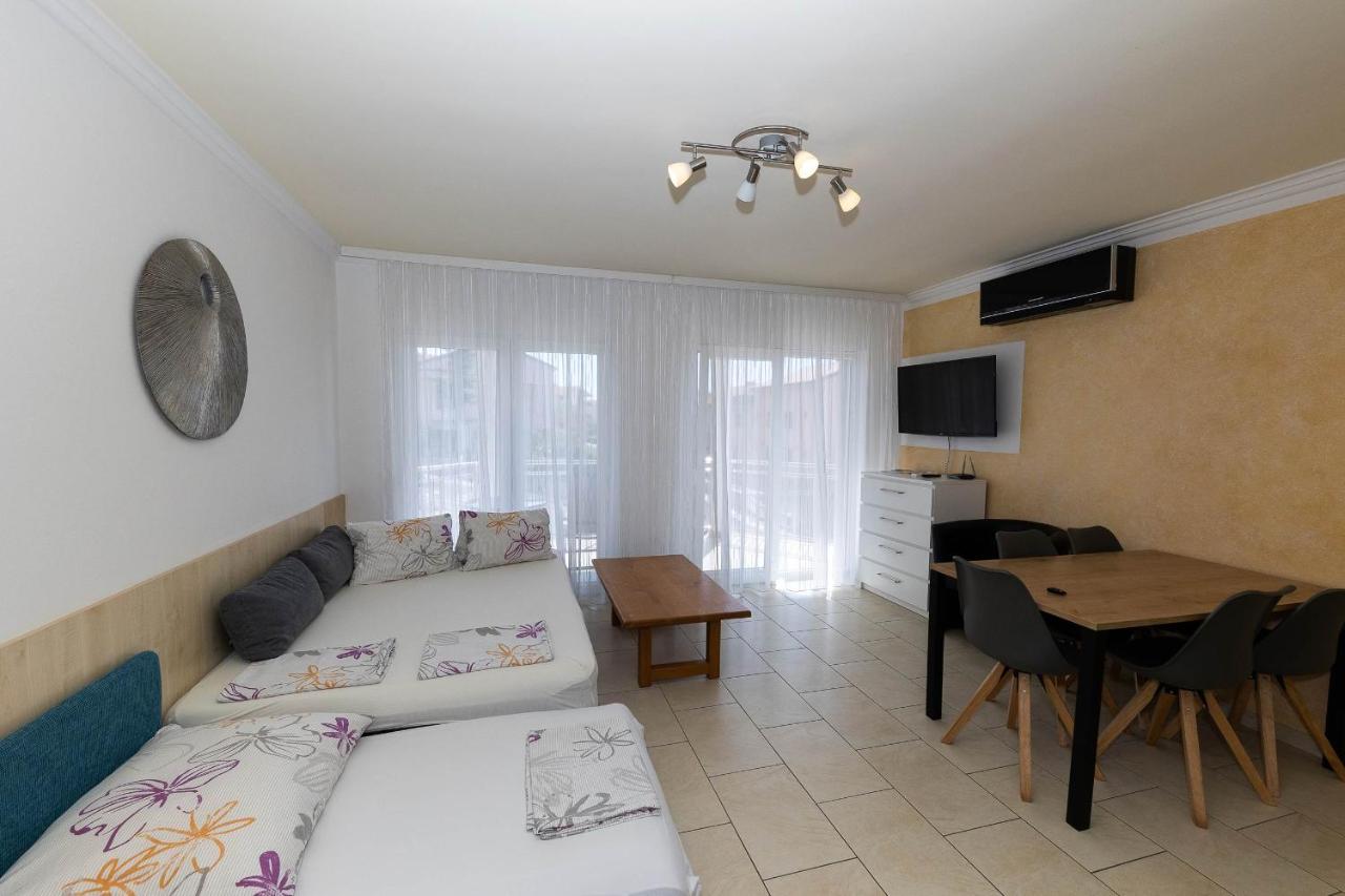 Apartmani Dea Crikvenica Dış mekan fotoğraf