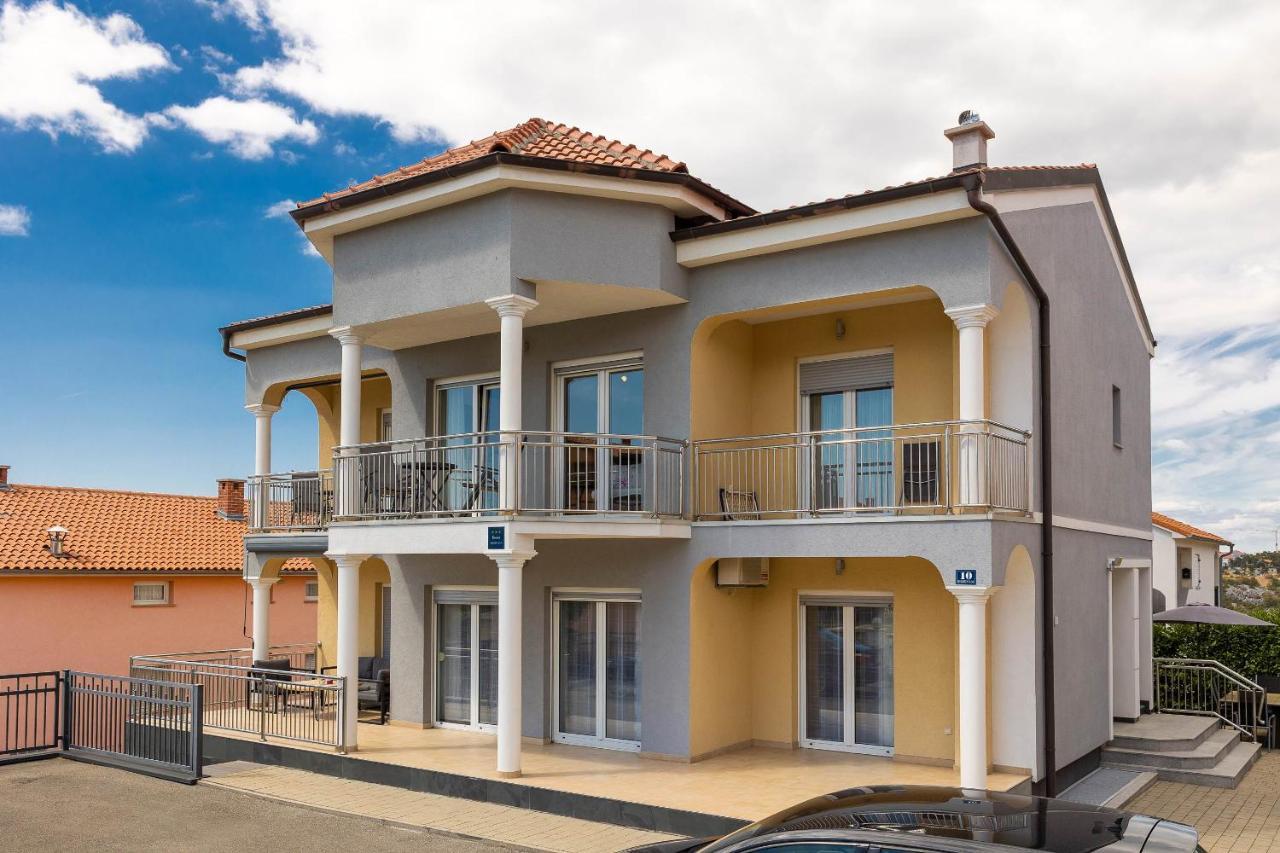 Apartmani Dea Crikvenica Dış mekan fotoğraf