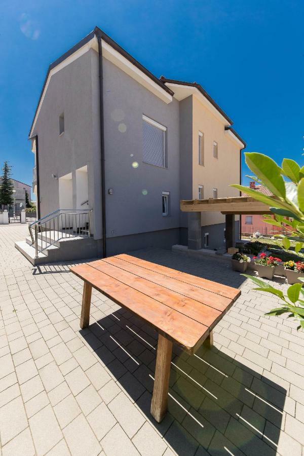 Apartmani Dea Crikvenica Dış mekan fotoğraf